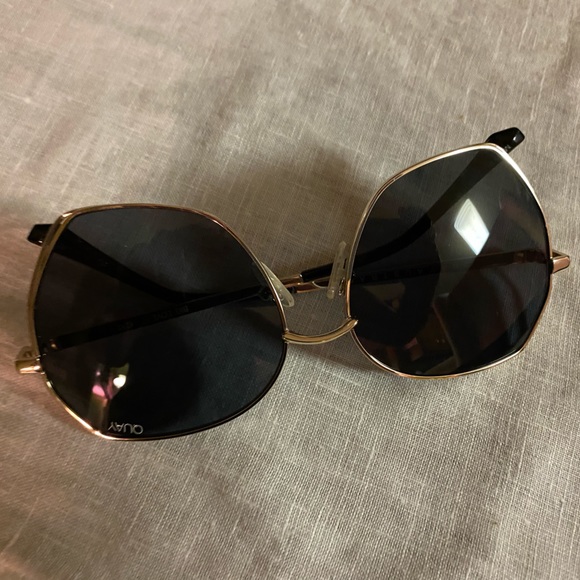 Quay Australia Sunglasses - Picture 5 of 9